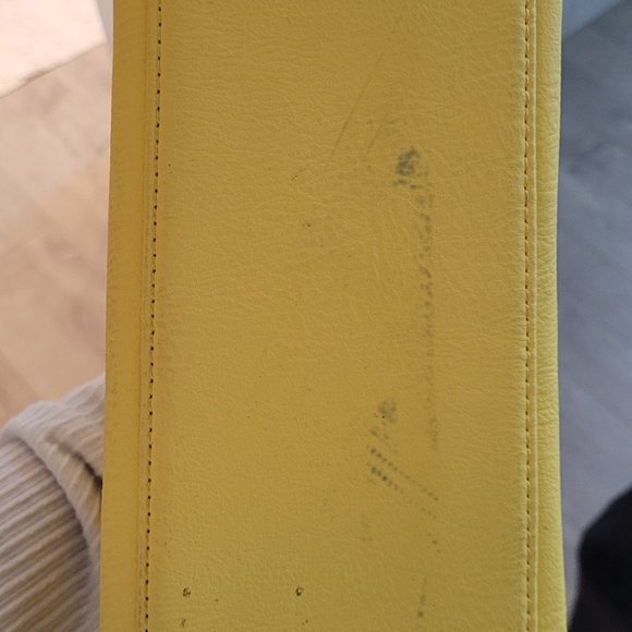 Aldo handbag (New but minor stain on bottom) - Picture 4 of 4